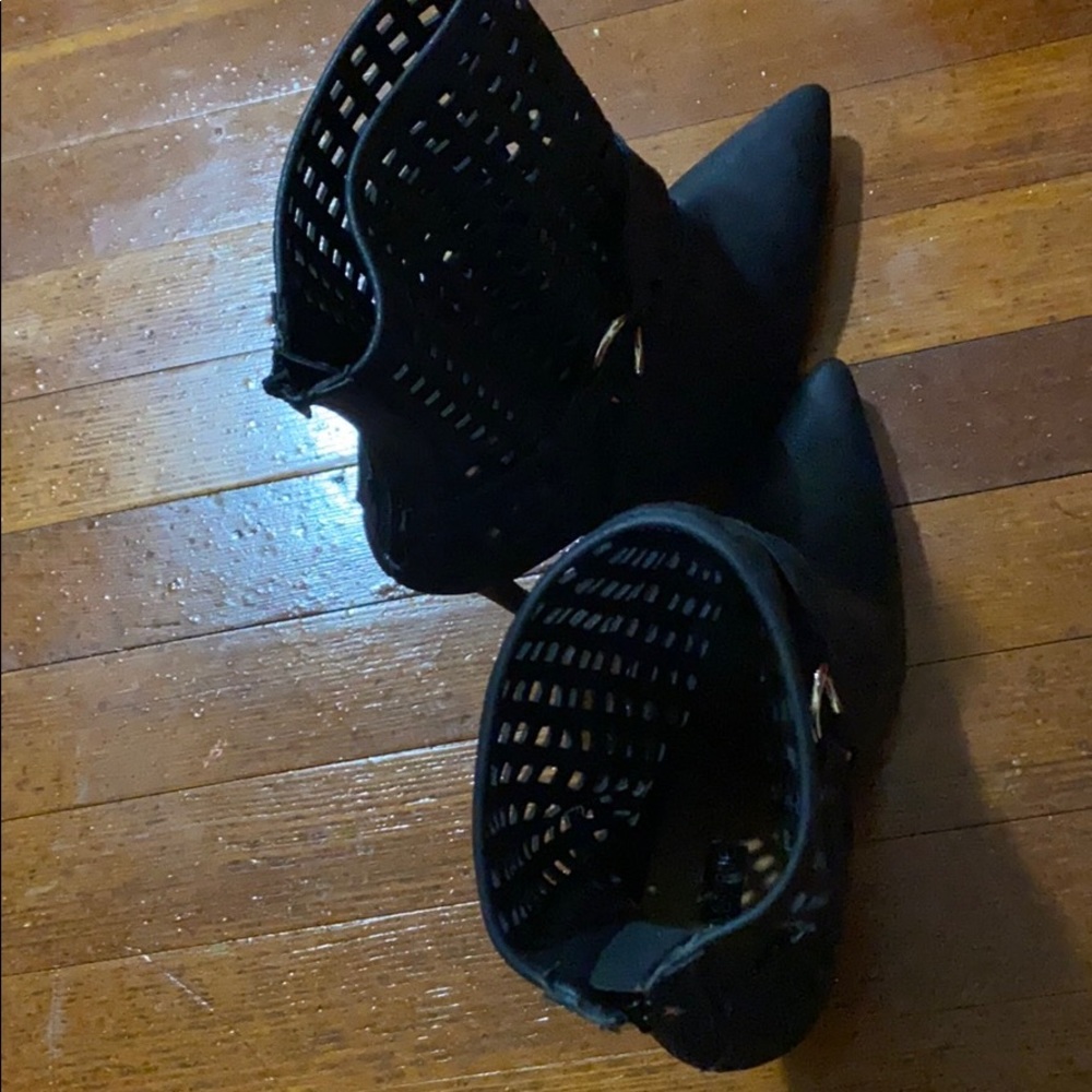 Black booties - Picture 3 of 4